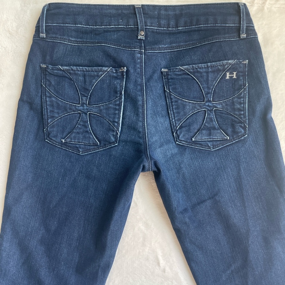 -Embroidered Back Pocket Dark Blue Women's Jeans